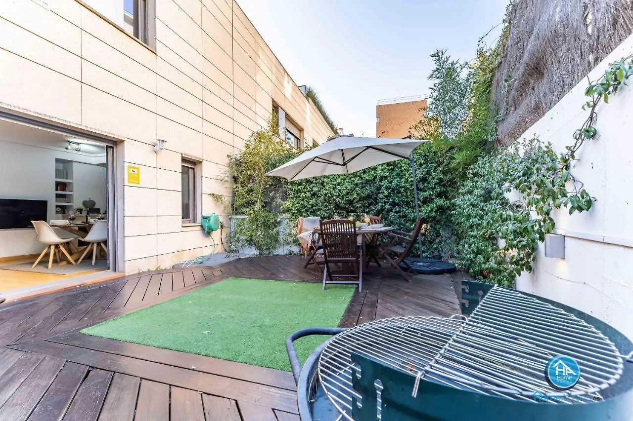 Apartment Elegant Grand Villa - Madrid City Center Spain